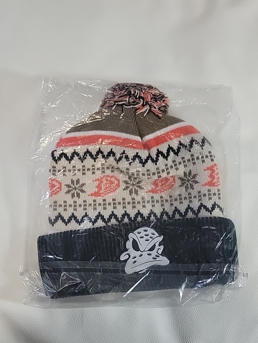 Chick-fil-A Anaheim Ducks Beanie NWT Unisex NHL Collab Fair Isle Pom Hat